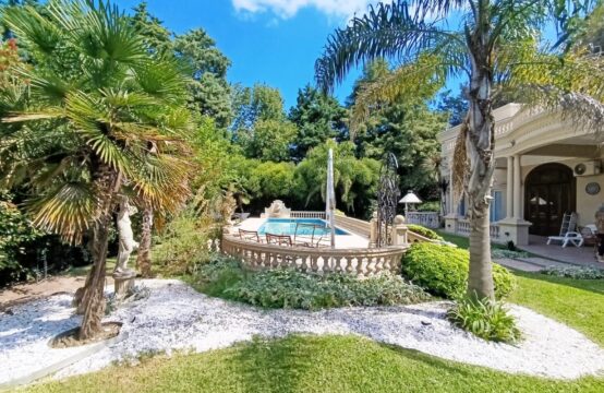 VENTA CASA DE CUATRO DORMITORIOS EN CLUB DE CAMPO SAN DIEGO