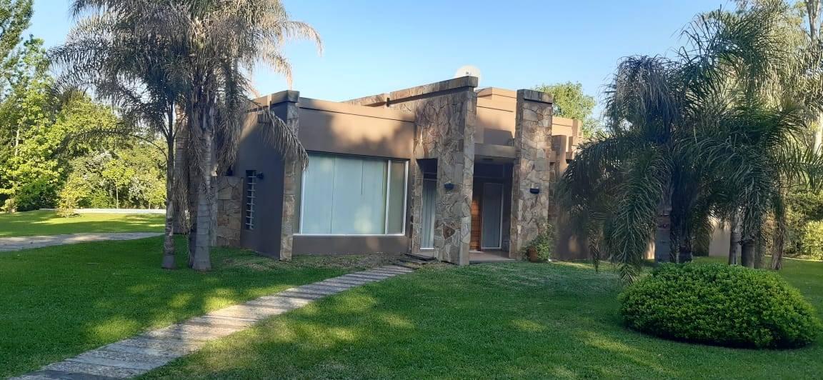 Espectacular Casa de Dos Dormitorios Parque Gorriti